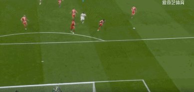 1775606353808039054.gif 皇仁18.gif